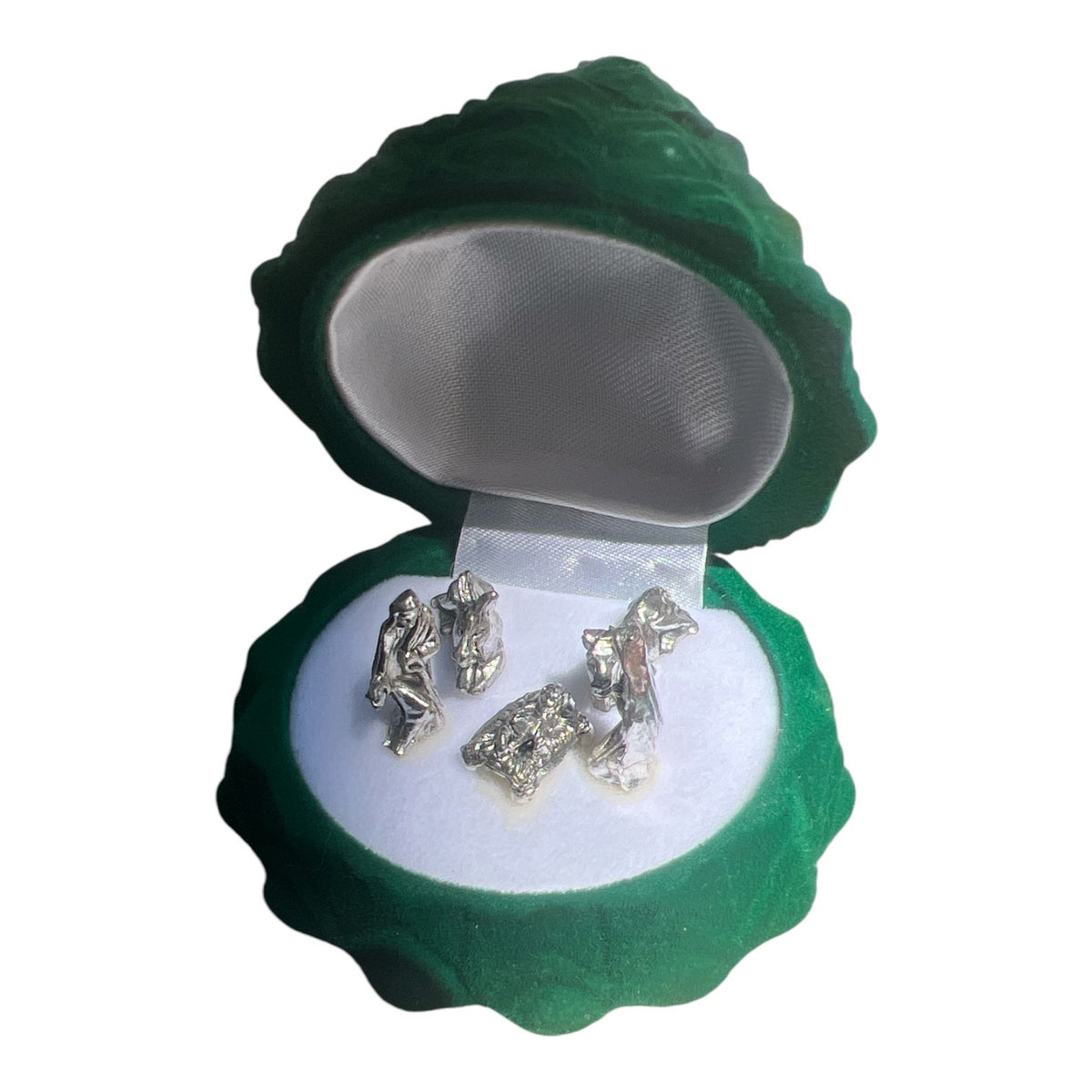 Miniature 5-Piece Silver Plated Nativity Set Figurines in Velvet Christmas Tree - green - Lion of Judah Market